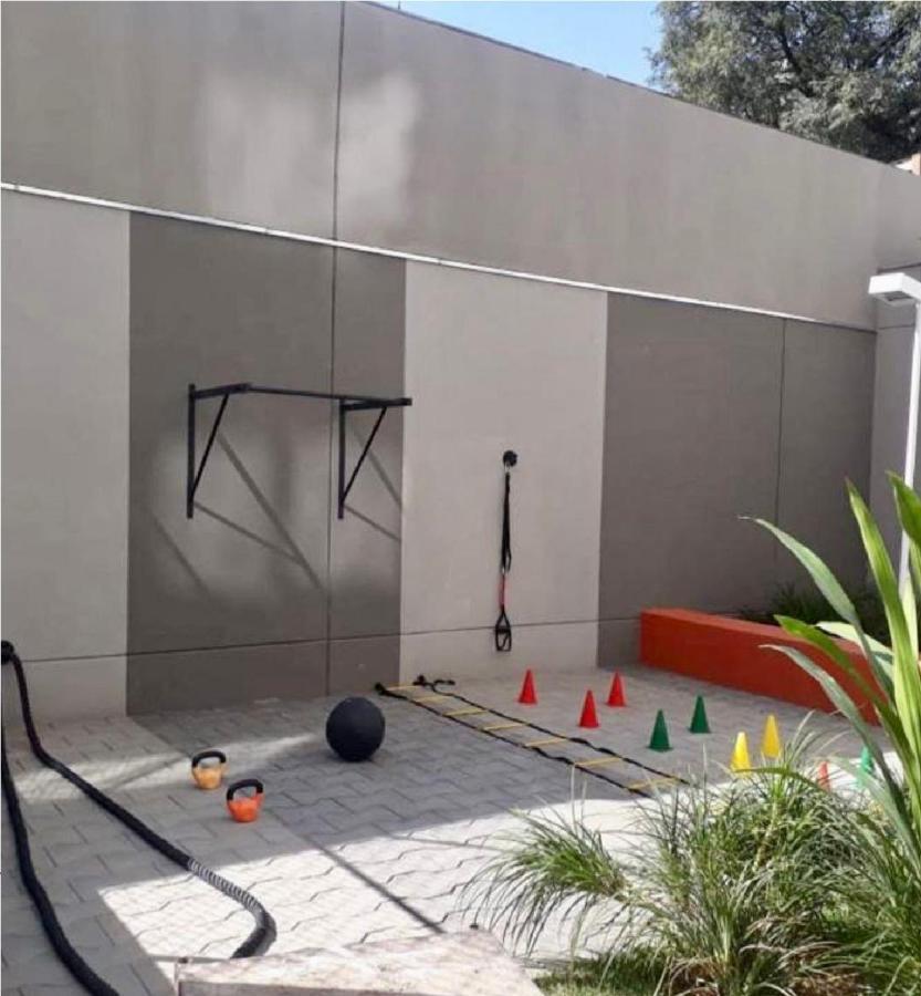 Studio Paris Prox Metro Bras Feirinha Madrugada Templo Salomao Sao Paulo Dış mekan fotoğraf